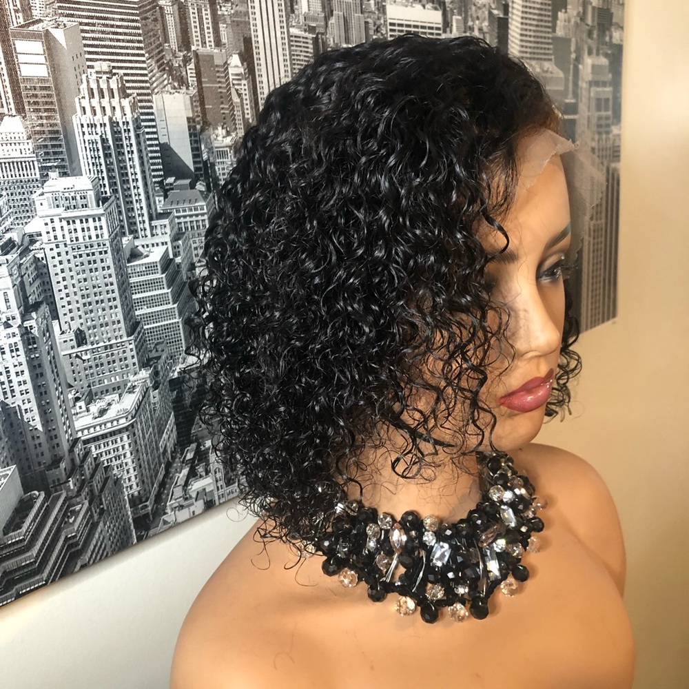 Wig - Picture 3 of 4